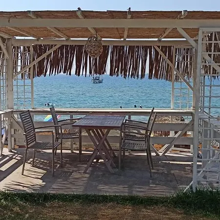 Beautiful Beachfront Apartment In Lixouri Greece * Lixúri