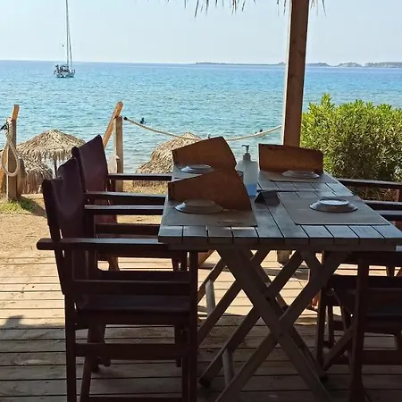 Apartamento Beautiful Beachfront Apartment In Lixouri Greece Lixúri